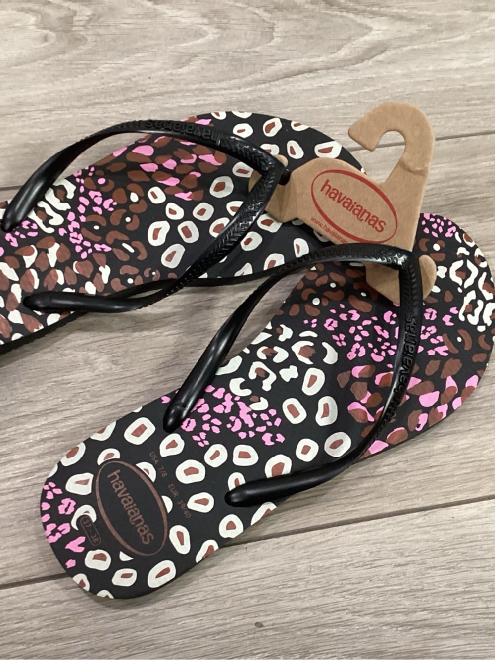 Havaianas Women's Black Flip Flops with Pink and Brown Leopard Print size 7 8